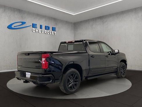Used 2026 Chevrolet Silverado 1500 High Country w/ Midnight Edition AWD/4WD image 4