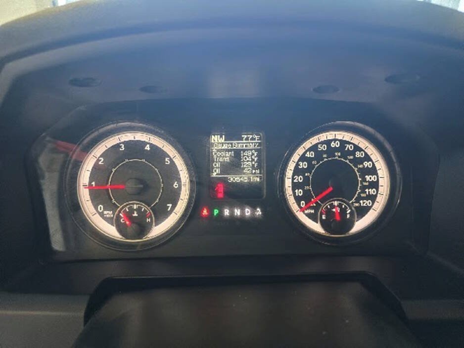 Used 2022 RAM 1500 Tradesman w/ Chrome Appearance Group AWD/4WD image 16