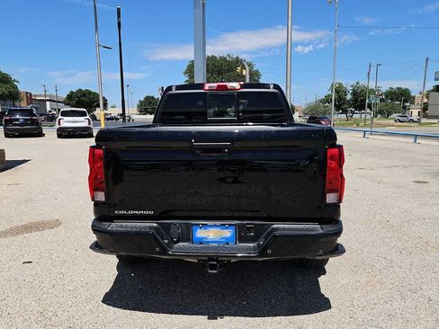 Used 2024 Chevrolet Colorado Trail Boss w/ Technology Package AWD/4WD image 7