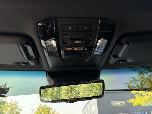 Used 2025 Toyota Land Cruiser w/ Premium Package AWD/4WD image 89