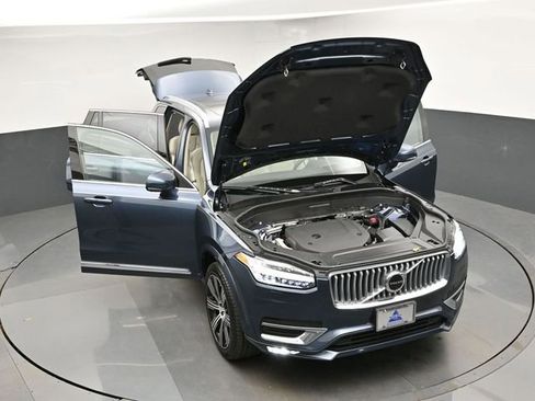 Used 2023 Volvo XC90 B6 Ultimate w/ Protection Package AWD/4WD image 52