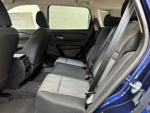 Certified 2026 Nissan Rogue SV image 15