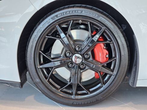 Certified 2020 Chevrolet Corvette Stingray Premium Cpe w/ 3LT Preferred Equipment Group image 14