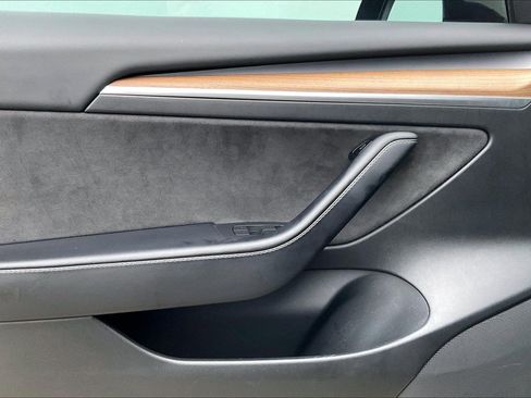 Used 2022 Tesla Model 3 Long Range image 14