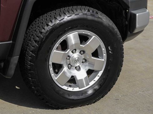 Used 2007 Toyota FJ Cruiser 4WD image 51