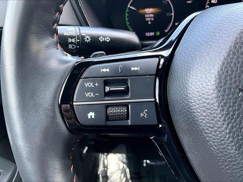 Used 2023 Honda CR-V Sport Touring image 17