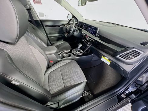New 2026 Kia Seltos S FWD image 22