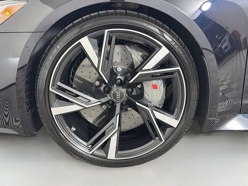 Used 2021 Audi RS 6 w/ Carbon Optic Package AWD/4WD image 34