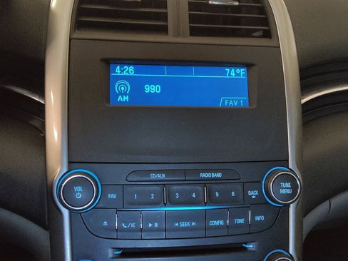 Used 2015 Chevrolet Malibu LS image 25