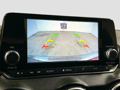 Used 2024 Nissan Sentra S image 11