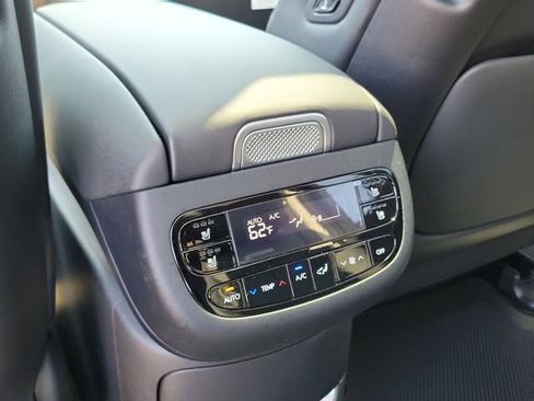 New 2026 Hyundai Ioniq 9 Limited AWD/4WD image 24