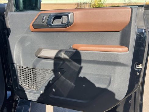 Used 2022 Ford Bronco Outer Banks image 10