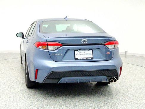 Used 2022 Toyota Corolla SE image 6