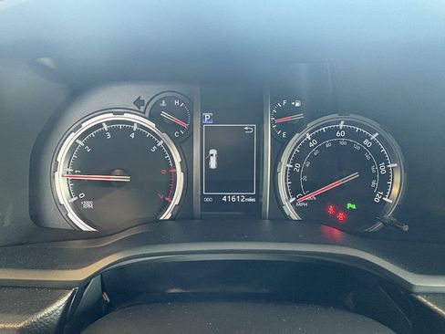 Used 2023 Toyota 4Runner Limited AWD/4WD image 15