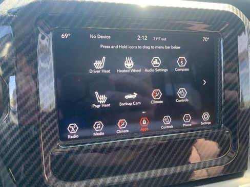 Used 2020 Jeep Gladiator Sport AWD/4WD image 9