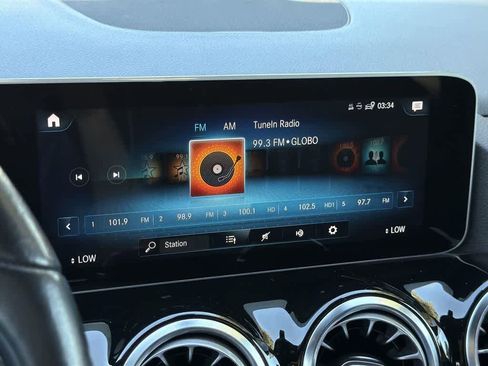 Used 2021 Mercedes-Benz GLA 250 image 19