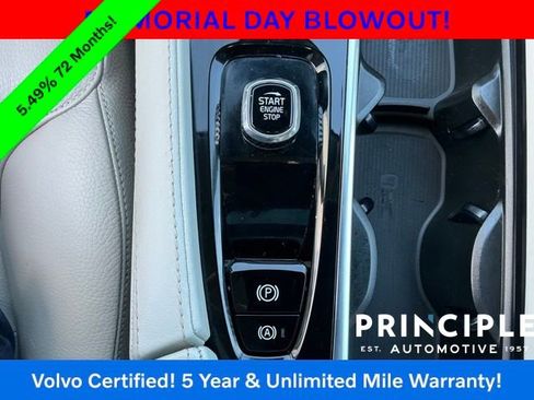 Certified 2023 Volvo XC90 B5 Plus w/ Protection Package Premier AWD/4WD image 20