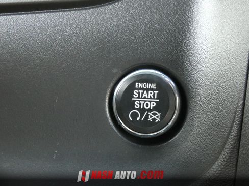 Used 2014 Dodge Challenger R/T RWD image 51