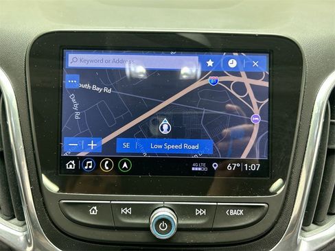 Used 2020 Chevrolet Equinox LT image 16