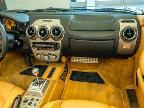 Used 2005 Ferrari F430 Spider RWD image 16