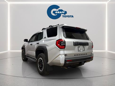 Used 2025 Toyota 4Runner TRD Off-Road Premium AWD/4WD image 11