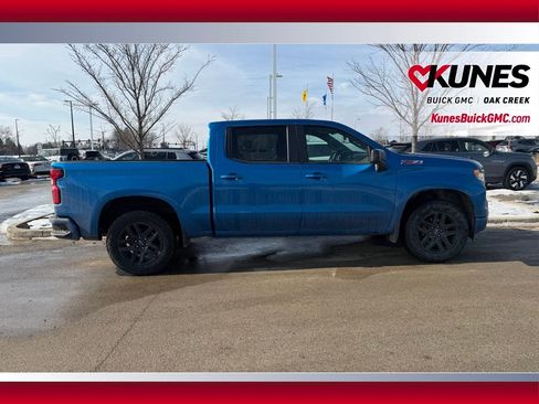 Used 2022 Chevrolet Silverado 1500 RST w/ Z71 Off-Road Package image 4