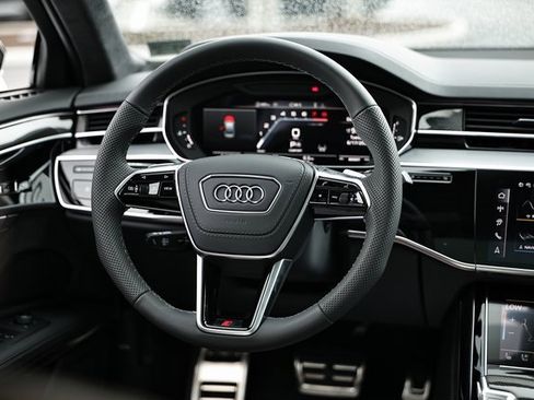 New 2025 Audi S8 image 30