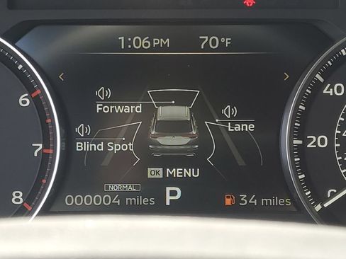 New 2026 Mitsubishi Outlander LE AWD/4WD image 32