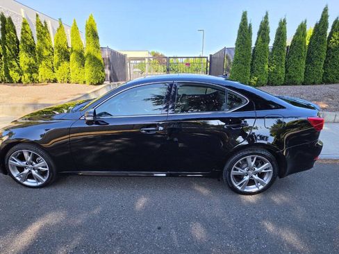 Used 2010 Lexus IS 250 RWD image 10