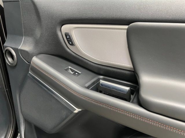 Used 2025 Ford Expedition Active AWD/4WD image 58