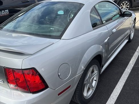 Used 2000 Ford Mustang GT image 4