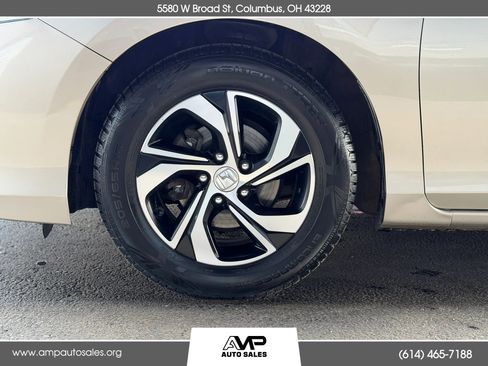 Used 2017 Honda Accord LX image 22
