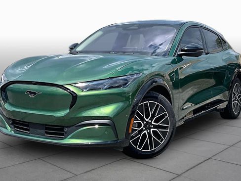 Used 2024 Ford Mustang Mach-E Premium AWD/4WD image 39