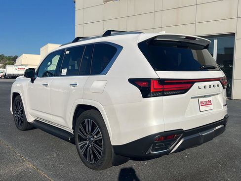 New 2026 Lexus LX 700h Luxury AWD/4WD image 4