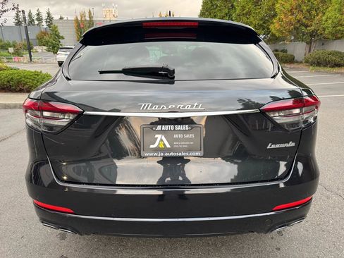 Used 2022 Maserati Levante GT image 9