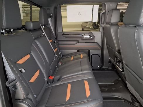 New 2026 GMC Sierra 2500 AT4 w/ AT4 Premium Plus Package AWD/4WD image 7