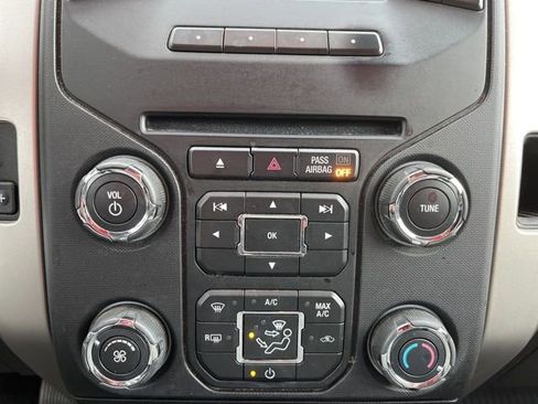 Used 2014 Ford F150 XLT w/ Equipment Group 302A Luxury image 21