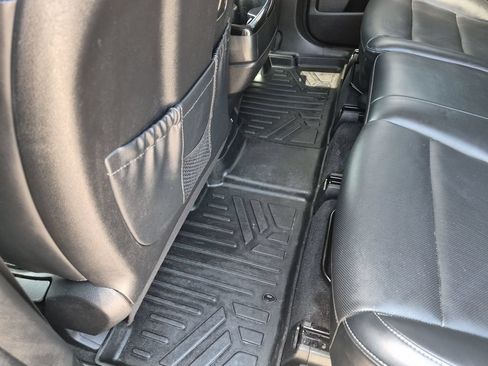 Used 2022 Kia Telluride LX FWD image 34