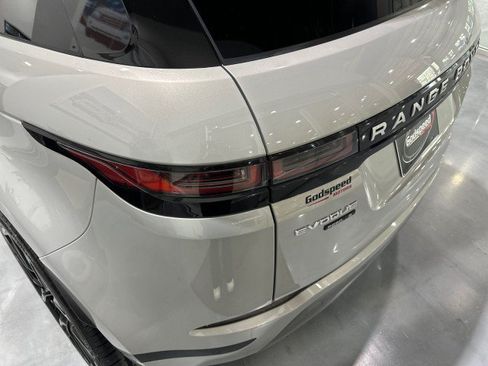 Used 2020 Land Rover Range Rover Evoque S AWD/4WD image 30