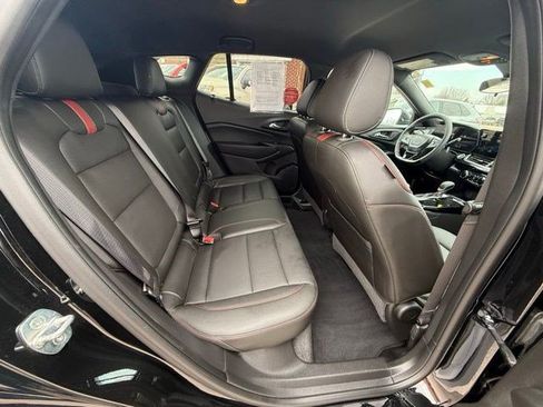 Used 2024 Chevrolet Trax RS image 13