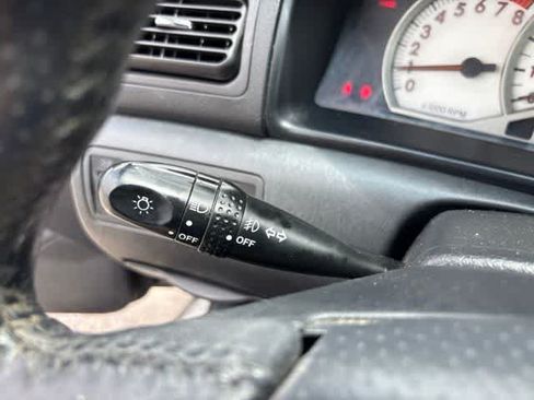 Used 2005 Toyota Corolla FWD image 14