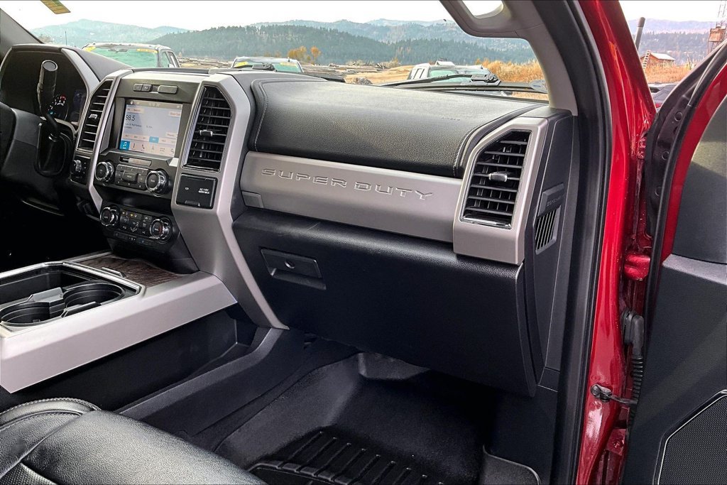 Used 2019 Ford F350 Lariat w/ Lariat Ultimate Package AWD/4WD image 17