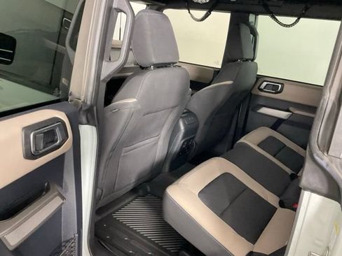 Used 2023 Ford Bronco Wildtrak AWD/4WD image 16