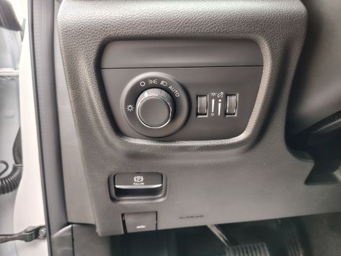 New 2026 Jeep Grand Cherokee L 4WD image 26