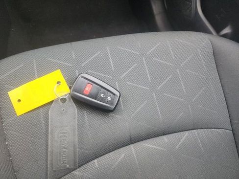 Used 2024 Toyota RAV4 XLE image 21