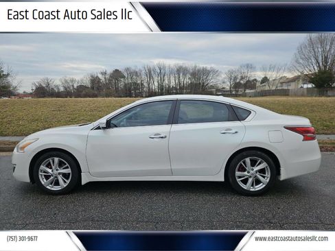 Used 2014 Nissan Altima 2.5 SL w/ Technology Package image 1
