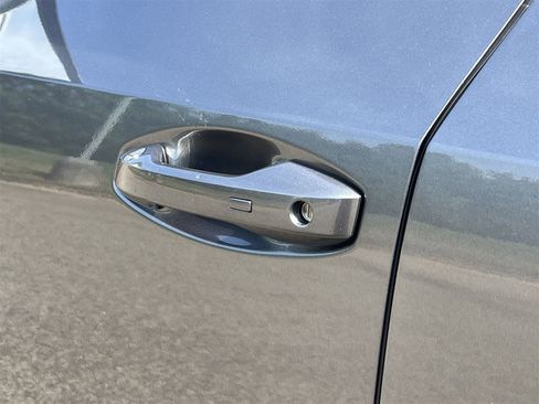 New 2025 Nissan Murano SL image 33