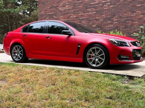 Used 2017 Chevrolet SS image 31