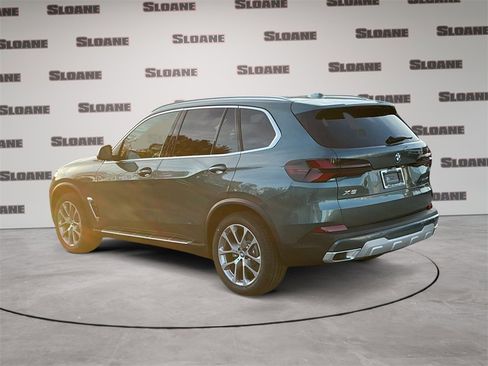 New 2026 BMW X5 xDrive40i image 3