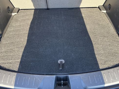 Used 2025 Chevrolet TrailBlazer LT w/ Driver Confidence Package image 11